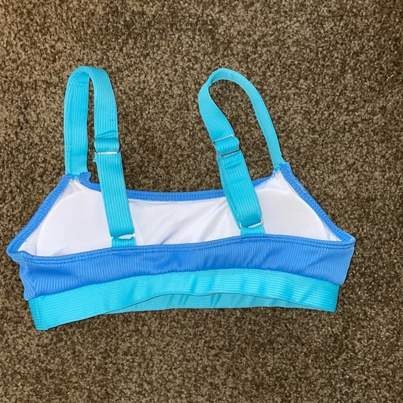 Blue Bikini - Picture 3 of 7